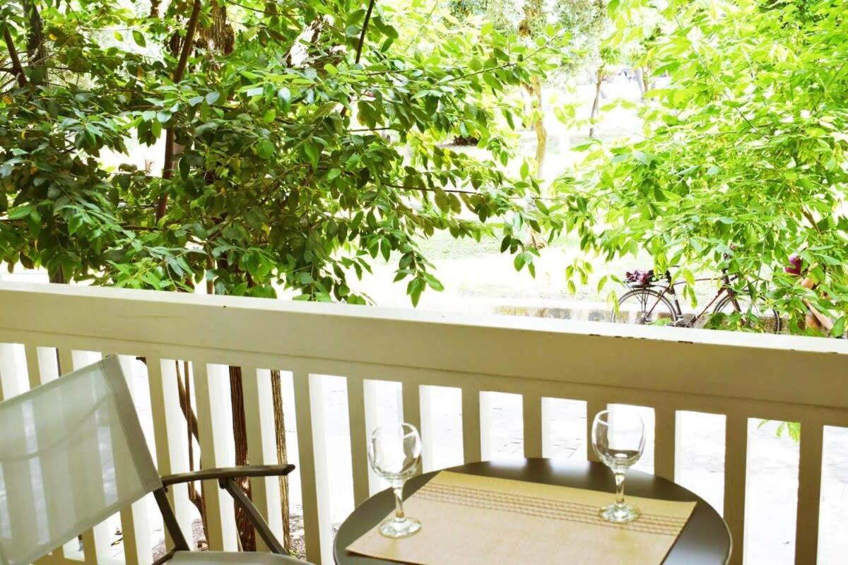 Stylish Apt In The Historic Heart Of The City Athen Eksteriør bilde