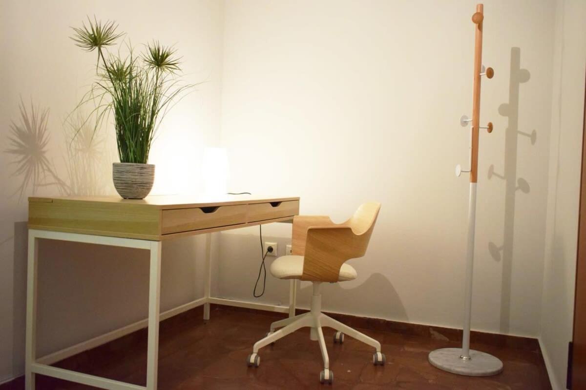Stylish Apt In The Historic Heart Of The City Athen Eksteriør bilde