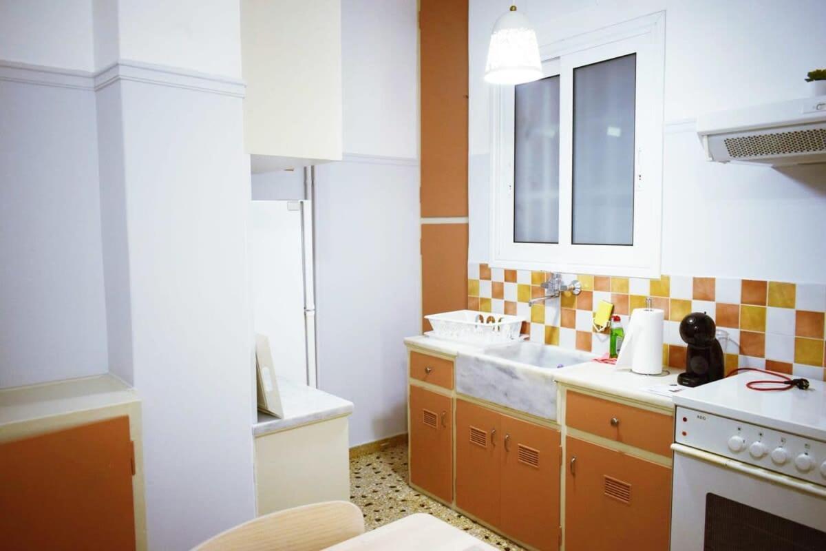 Stylish Apt In The Historic Heart Of The City Athen Eksteriør bilde