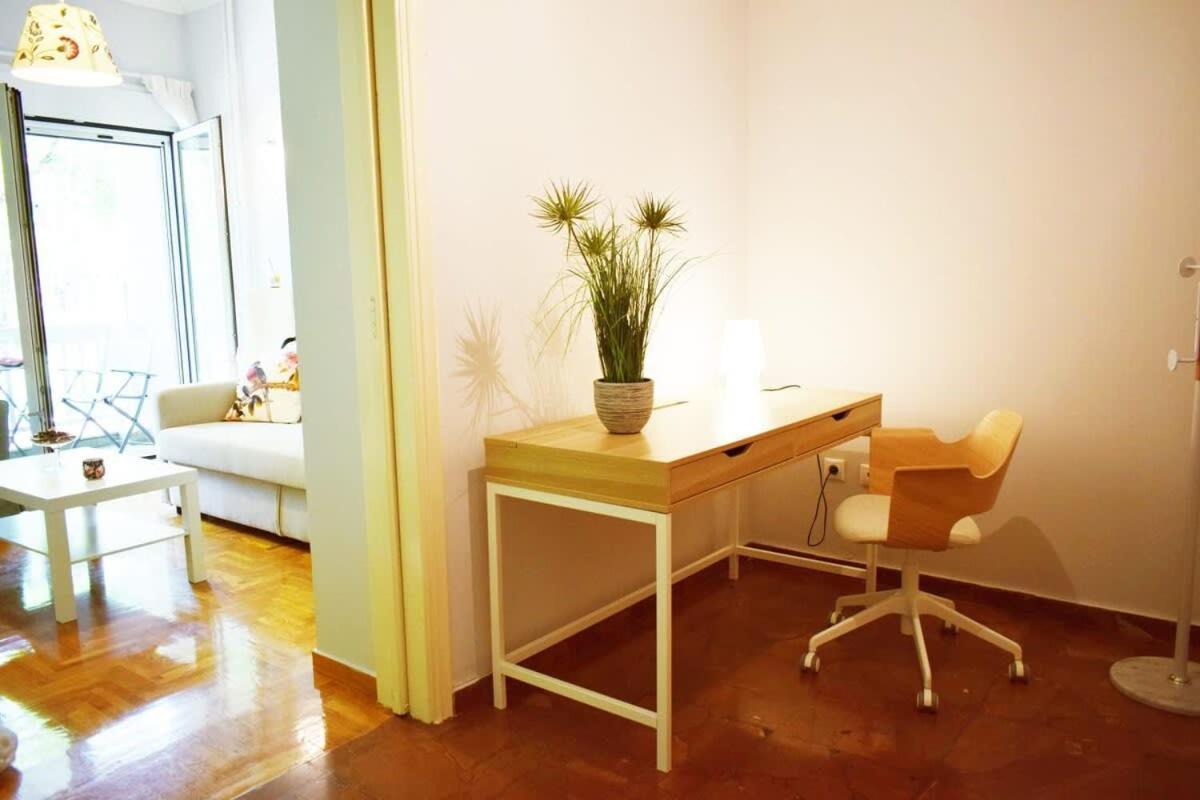 Stylish Apt In The Historic Heart Of The City Athen Eksteriør bilde
