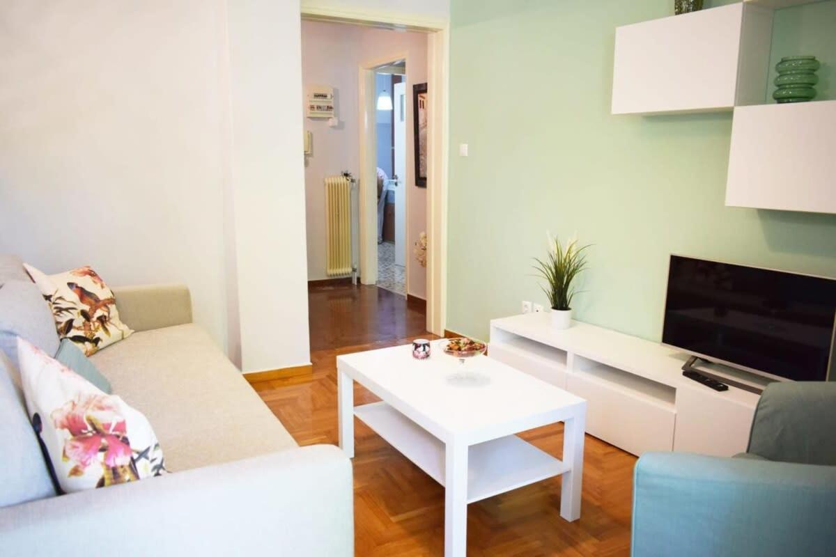 Stylish Apt In The Historic Heart Of The City Athen Eksteriør bilde